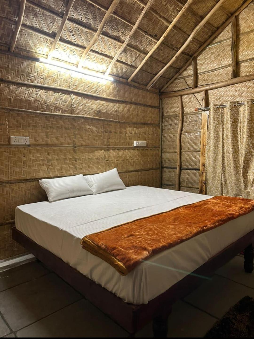 Vanya The Exotic World Resort 함피 외부 사진