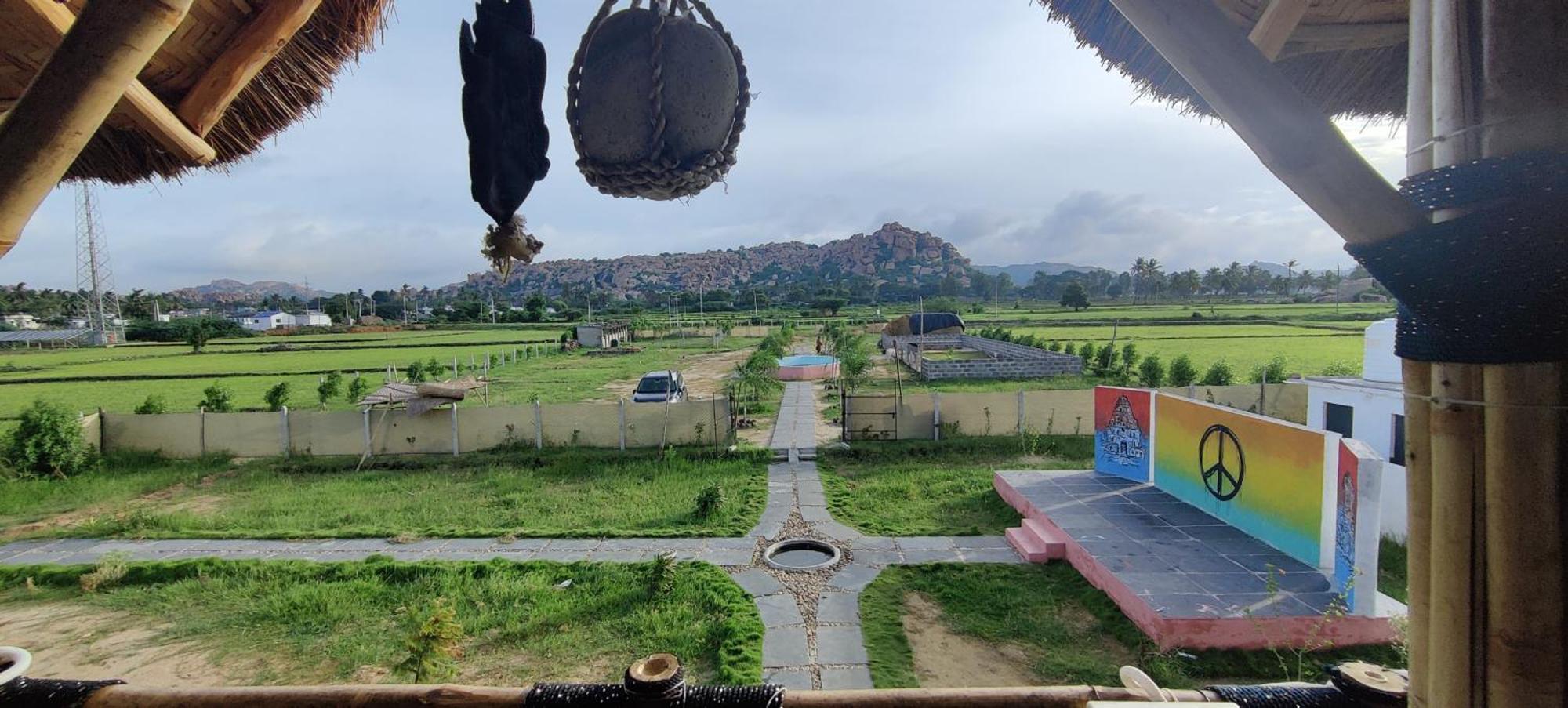 Vanya The Exotic World Resort 함피 외부 사진
