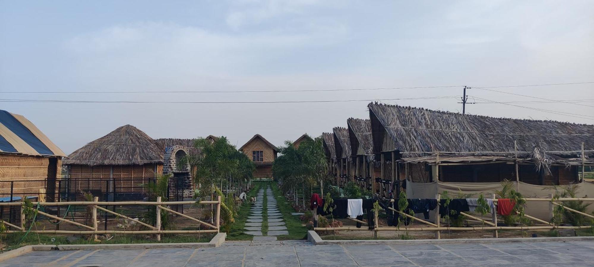 Vanya The Exotic World Resort 함피 외부 사진