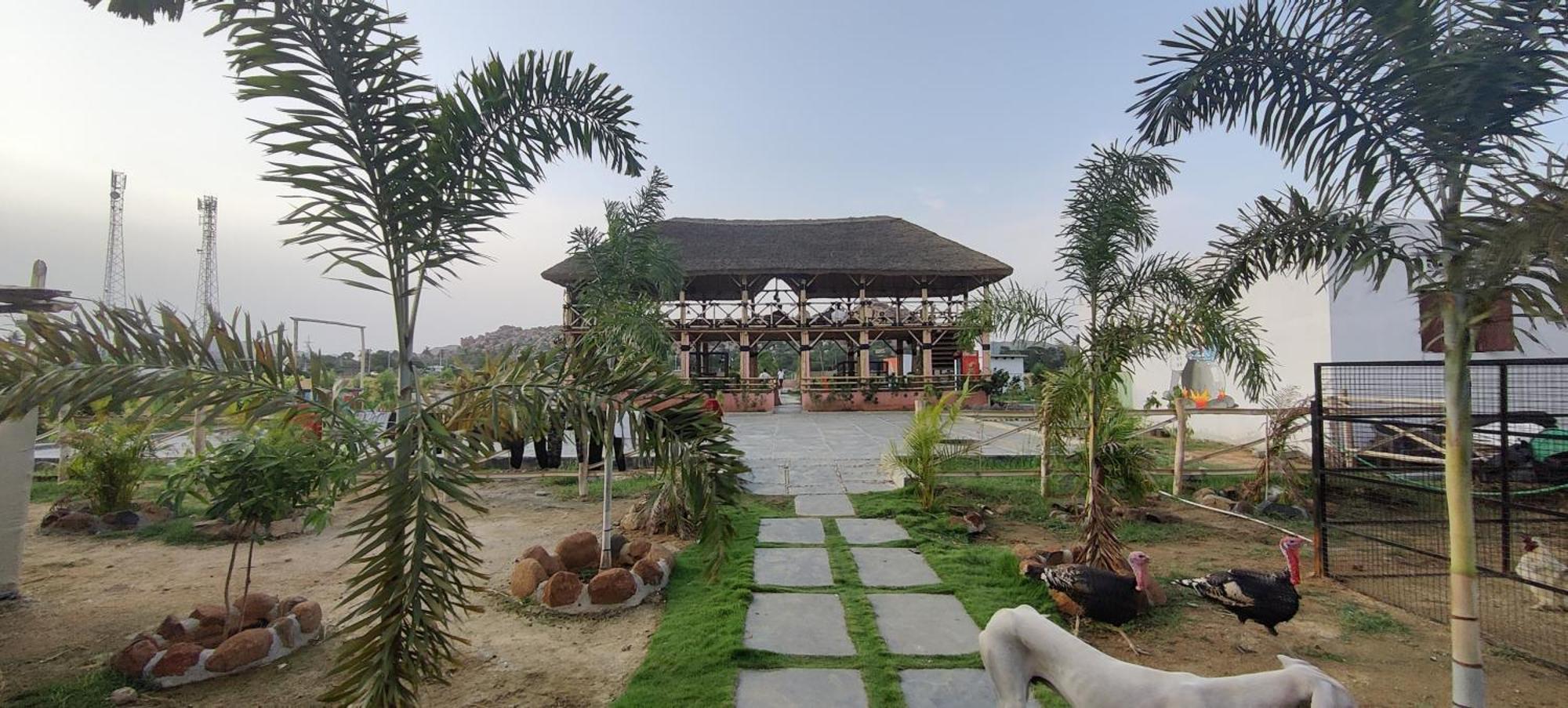 Vanya The Exotic World Resort 함피 외부 사진