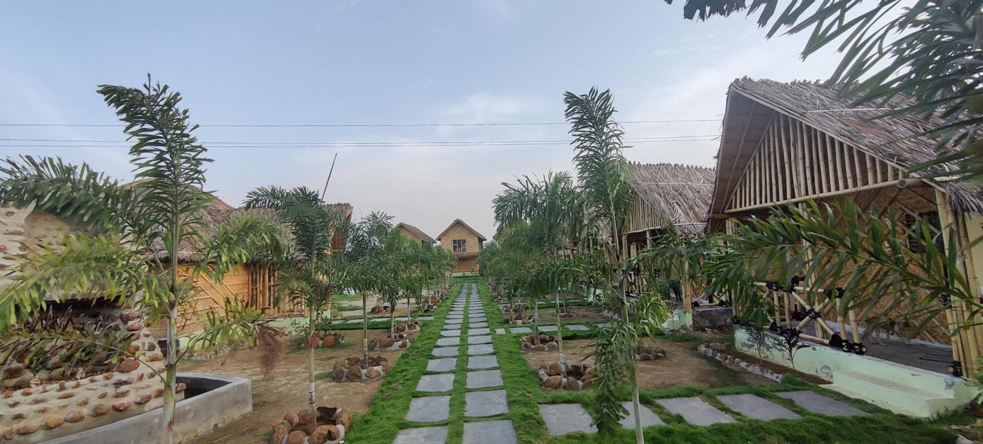 Vanya The Exotic World Resort 함피 외부 사진